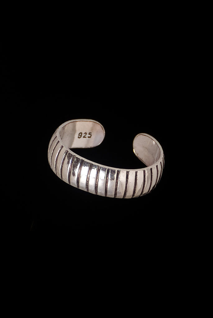 Toe Ring Lines