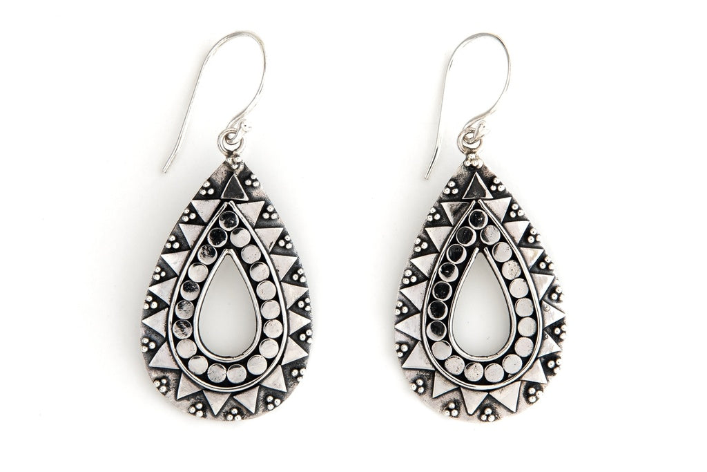 Earring Egyption Oval Hole