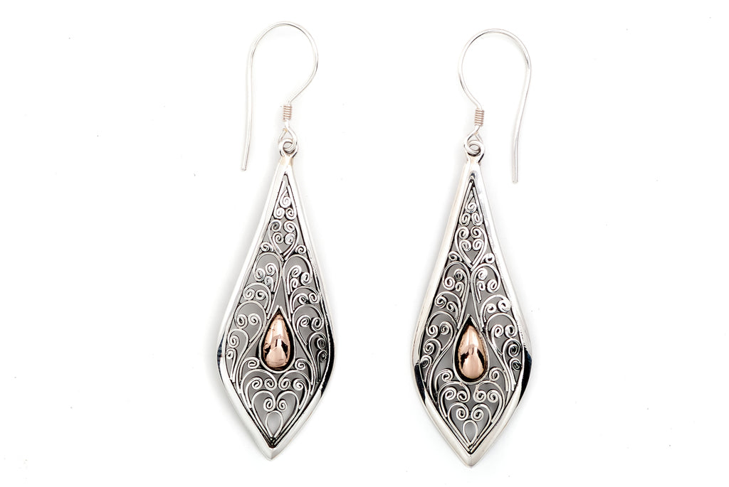 Earring Bun 4.5 x 1.8cm
