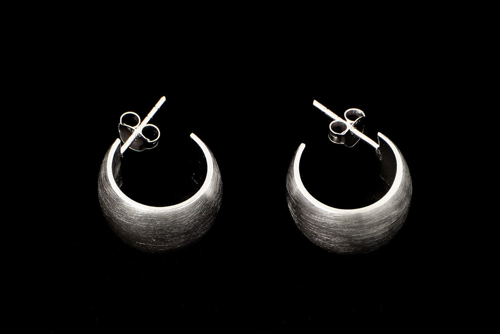 Earring Aro Cembung Matt 10 x 16mm