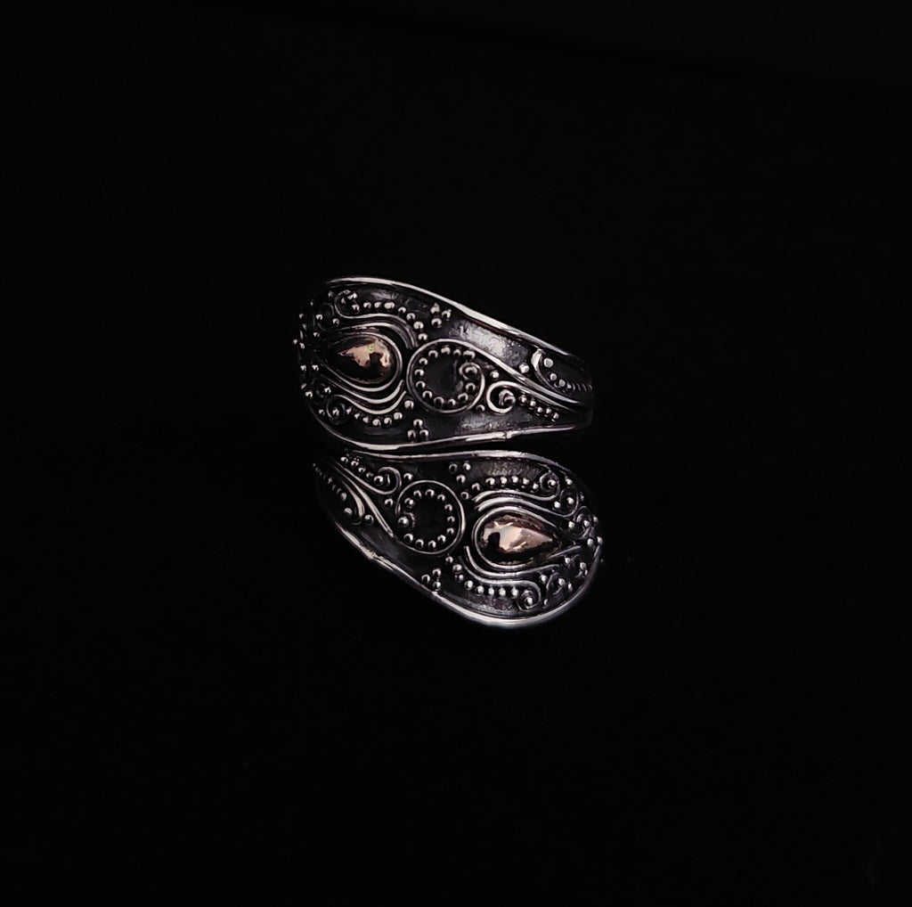 Ring Jawan Gold Small Free Size Basic Size 7-8 - Bambu Silver Jewellry