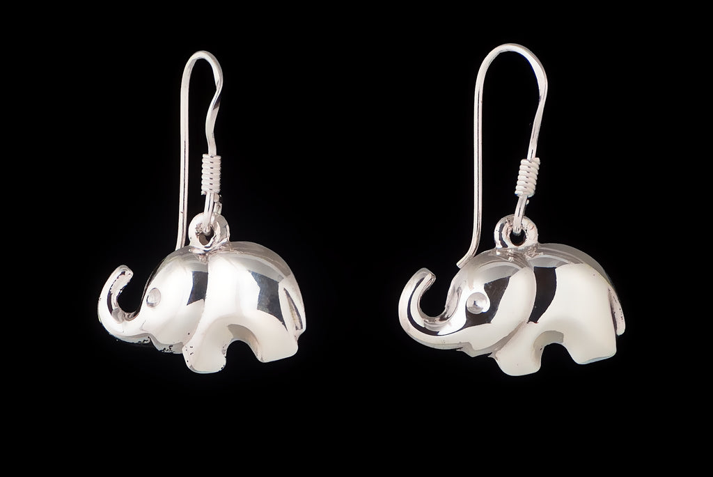 Earring Elephant Plain Small 1.8 x 1cm