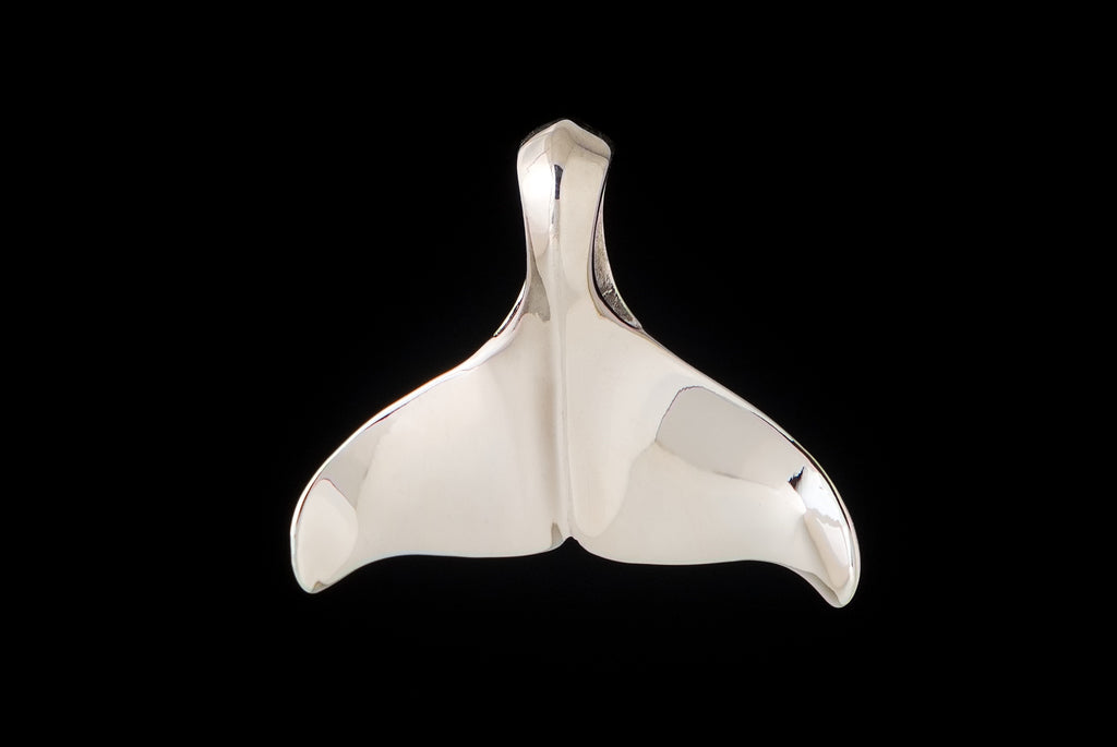 Pendant Whale Tail Plain Thin