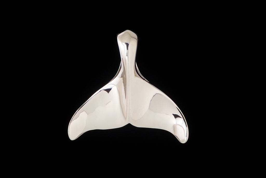 Pendant Whale Tail Plain Thin