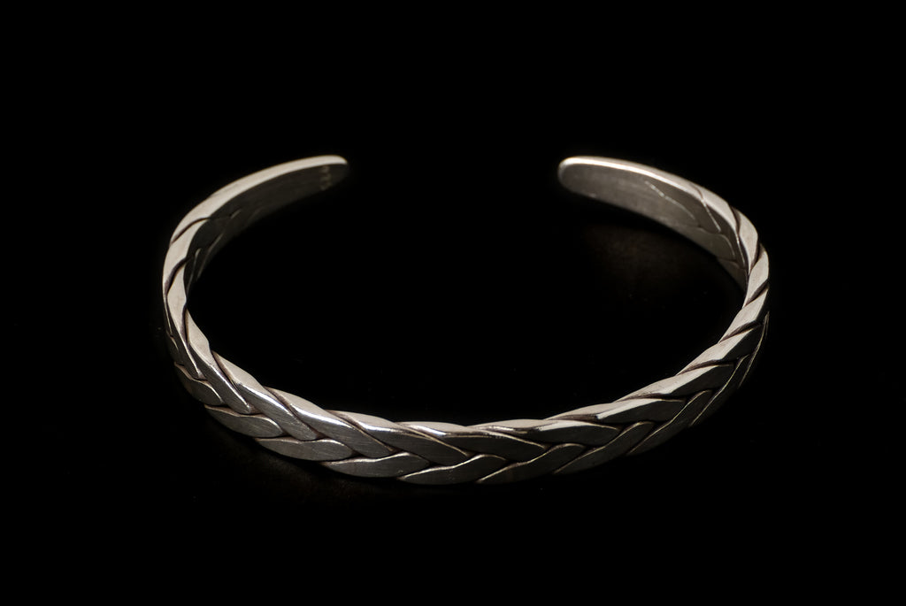 Cuff Kepang 2 Lines