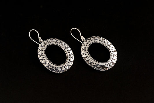 Earring Indian Oval 3.5 x 2,8cm - Bambu Silver Jewellry