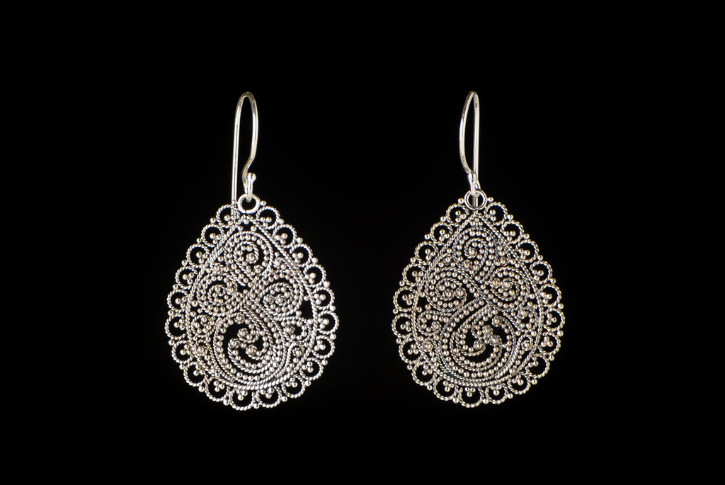 Earring Kawatan Bun Oval