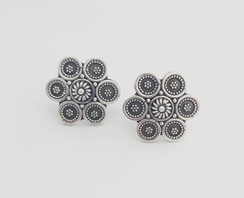 Earring Stud Kamakh Oxid 2.2cm