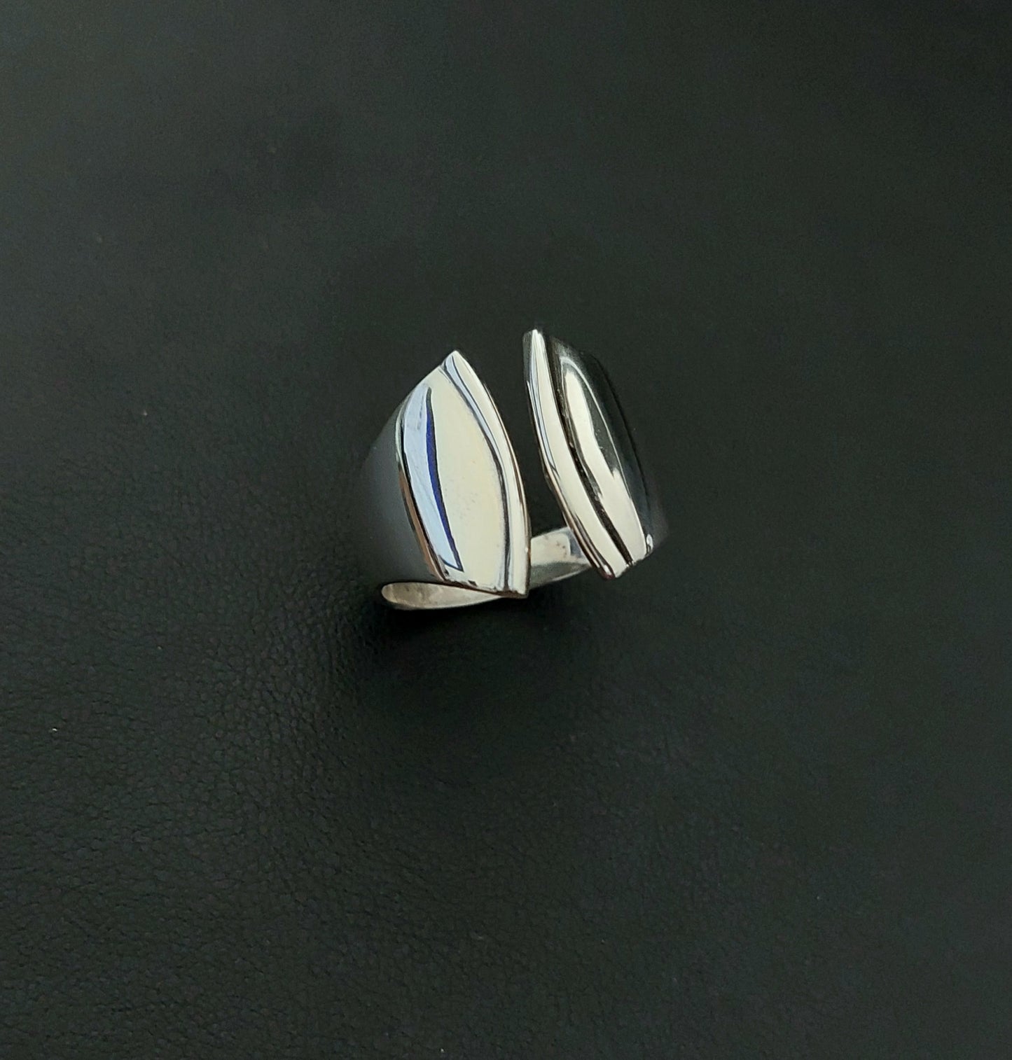 Ring Cast Plain Open 1.9cm Free Size