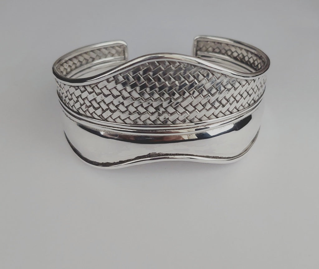 Cuff Anyaman Plain Abstract - Bambu Silver Jewellry